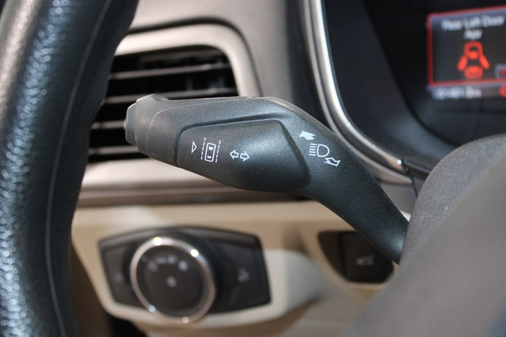 Certified 2020 Ford Fusion SE FWD image 35