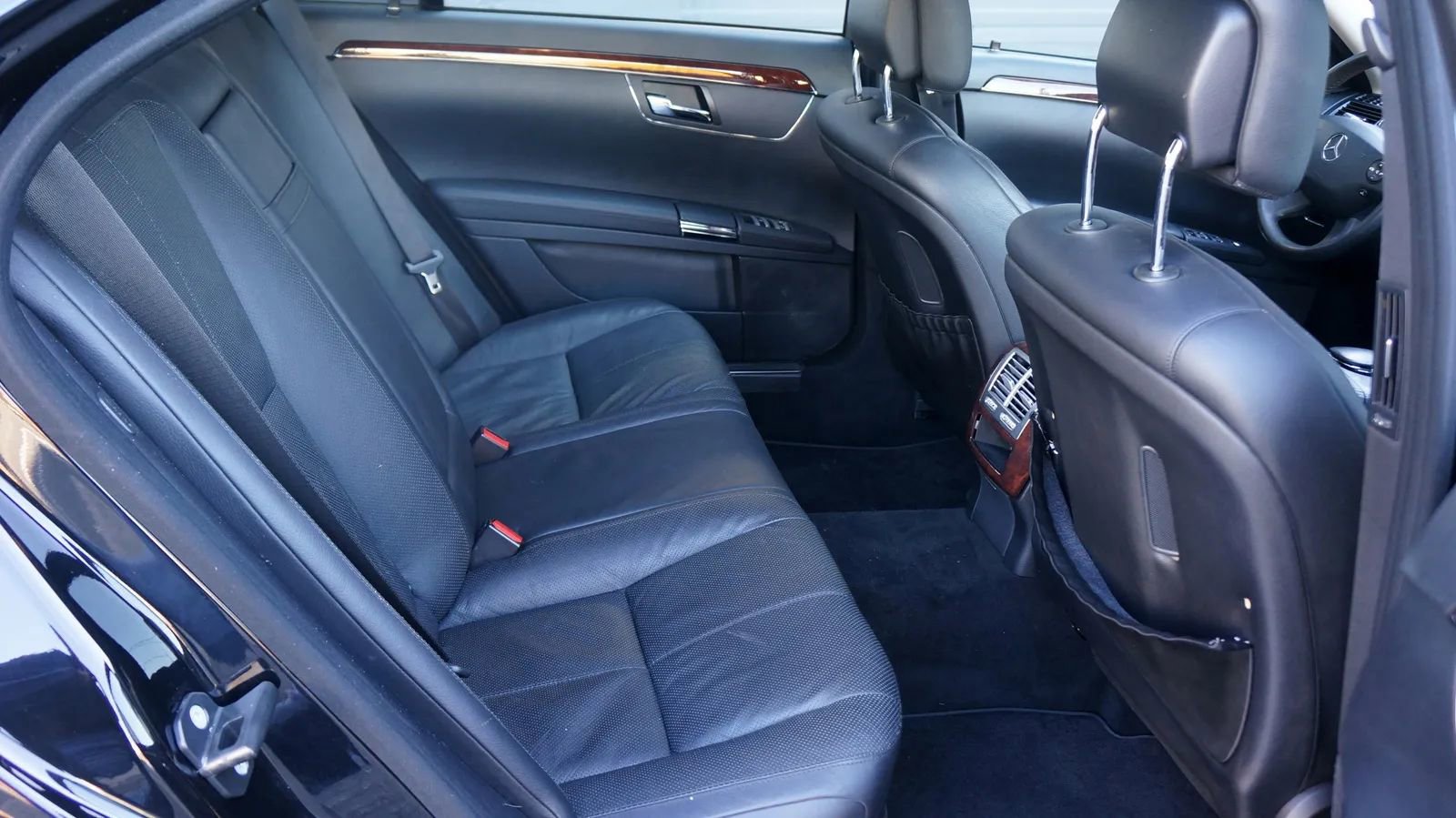 Used 2007 Mercedes-Benz S 550 image 14