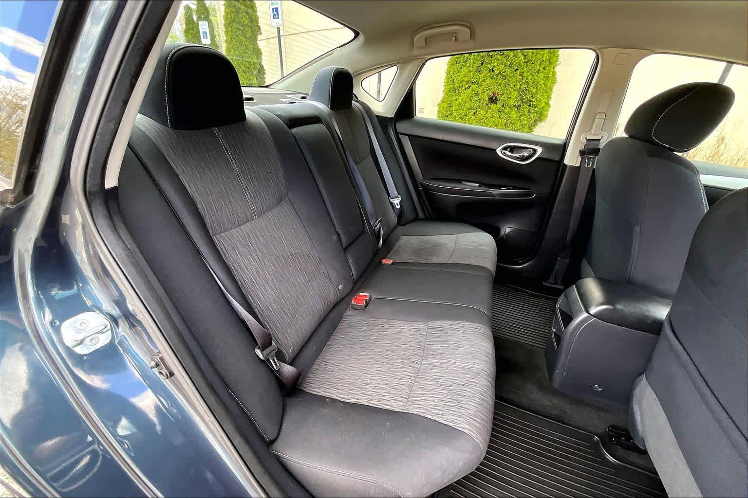 Used 2014 Nissan Sentra SV FWD image 20