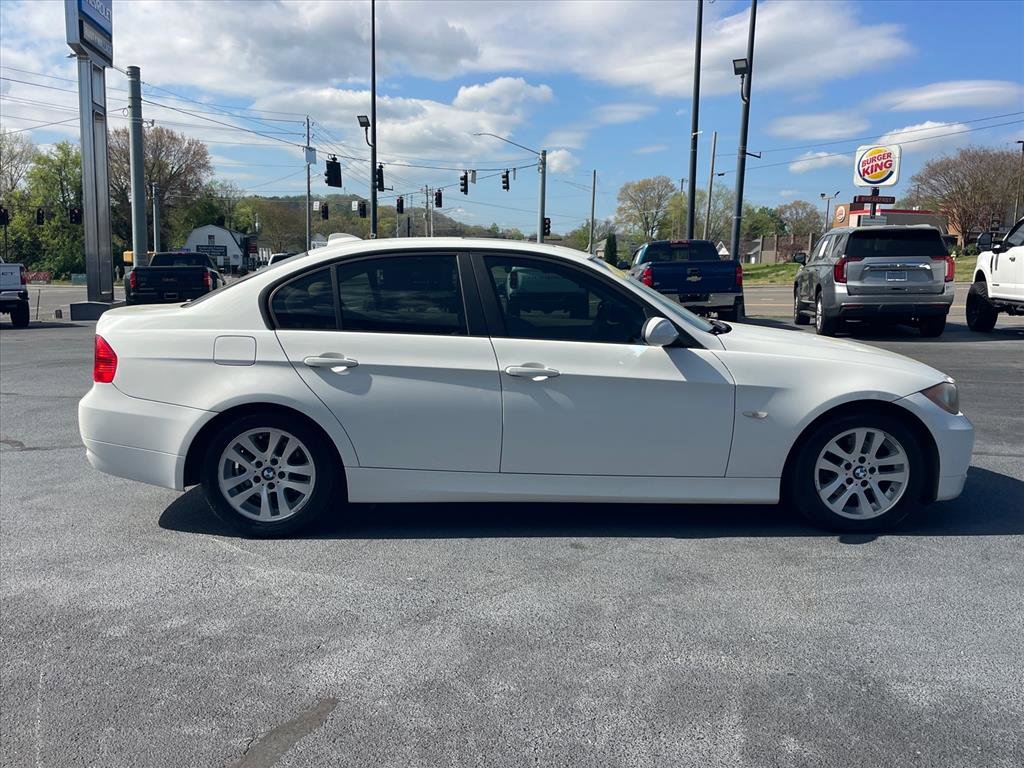 Used 2006 BMW 325i Sedan image 8