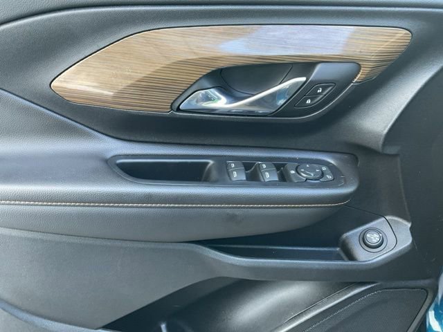 Used 2020 GMC Terrain SLE w/ Driver Convenience Package image 24