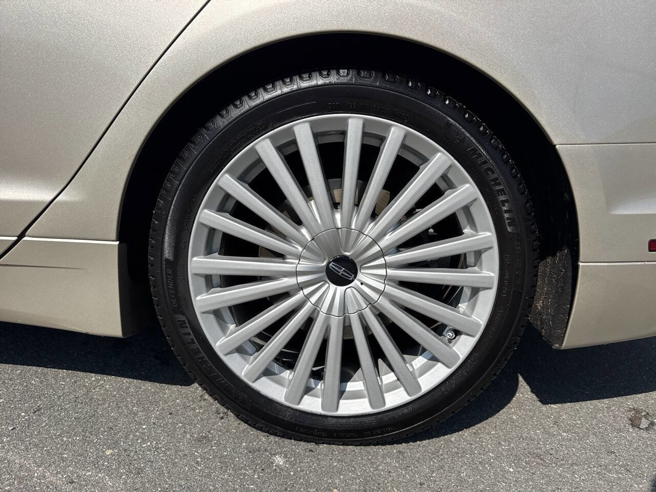 Used 2017 Lincoln MKZ Reserve AWD/4WD image 35