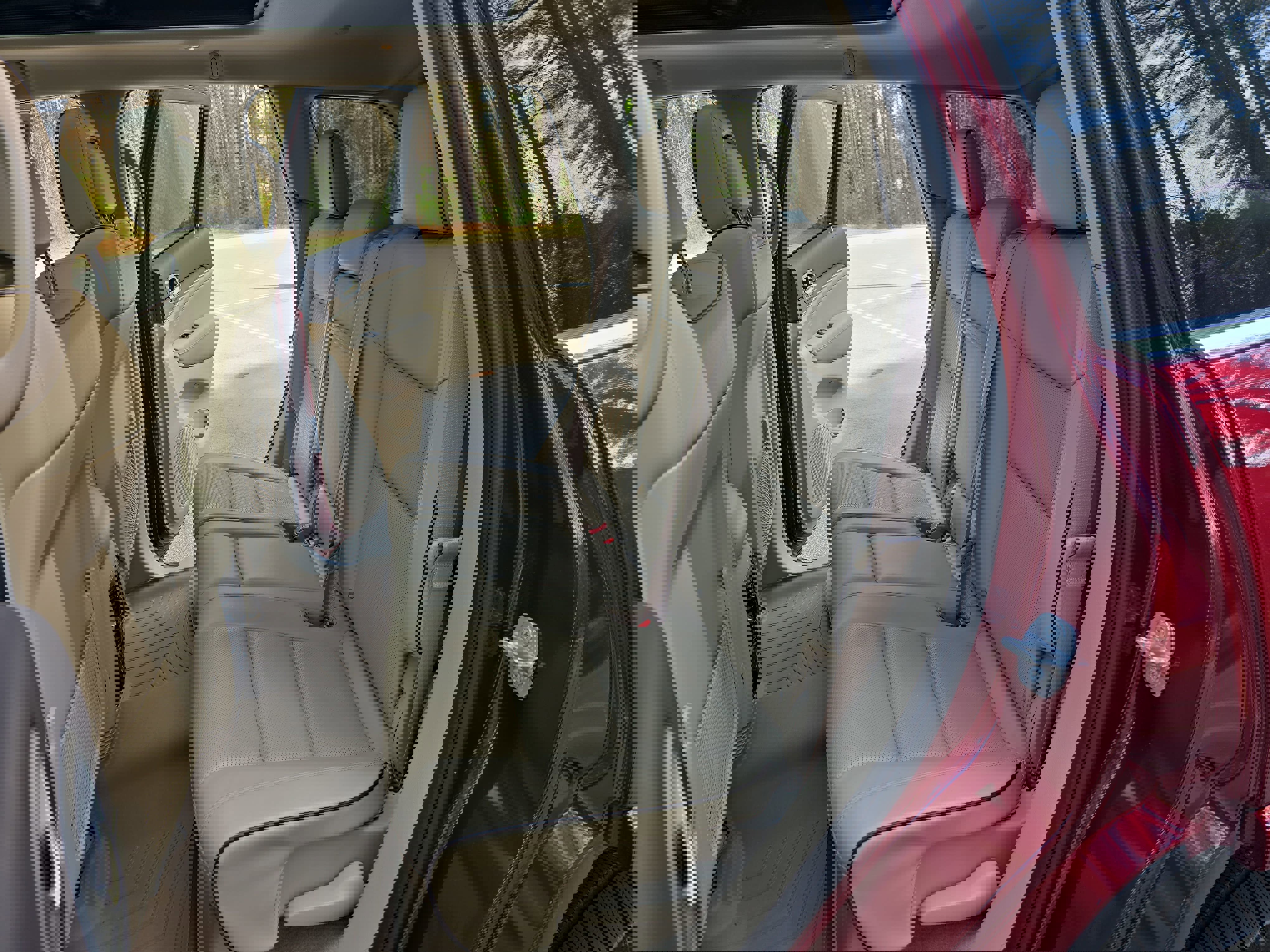 Used 2018 Jeep Grand Cherokee Overland image 15