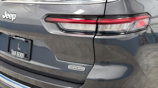 Used 2024 Jeep Grand Cherokee L Overland w/ Luxury Tech Group IV image 35