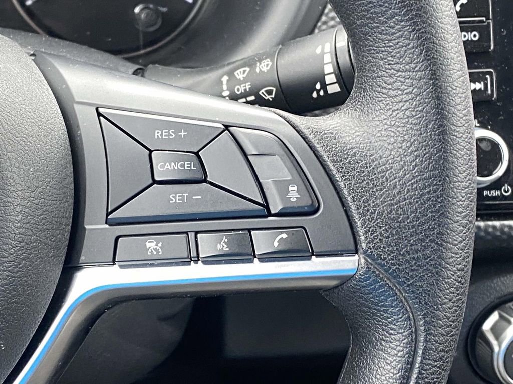 Used 2024 Nissan Kicks SV image 21