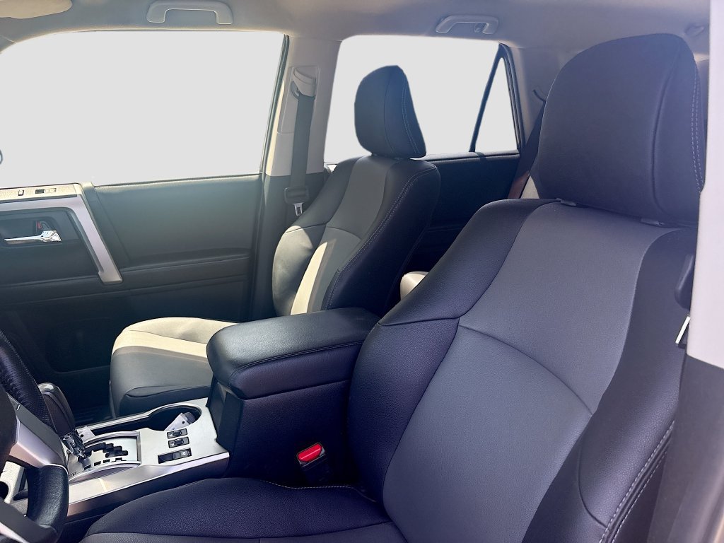 Used 2024 Toyota 4Runner SR5 Premium AWD/4WD image 19
