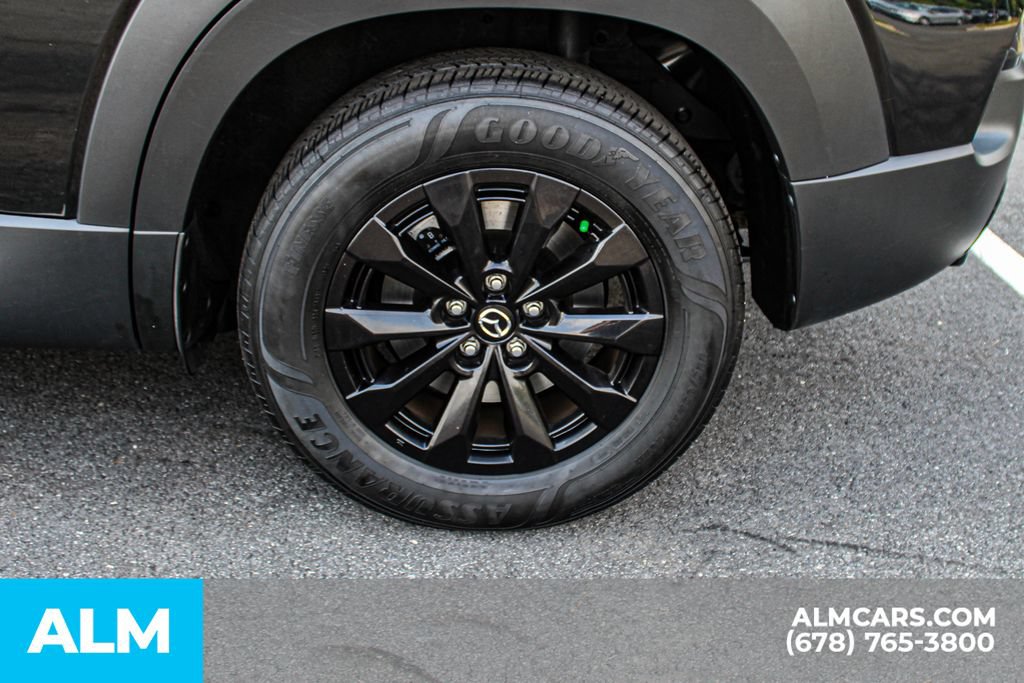 Used 2025 MAZDA CX-50 AWD 2.5 Hybrid w/ Premium Pkg image 16