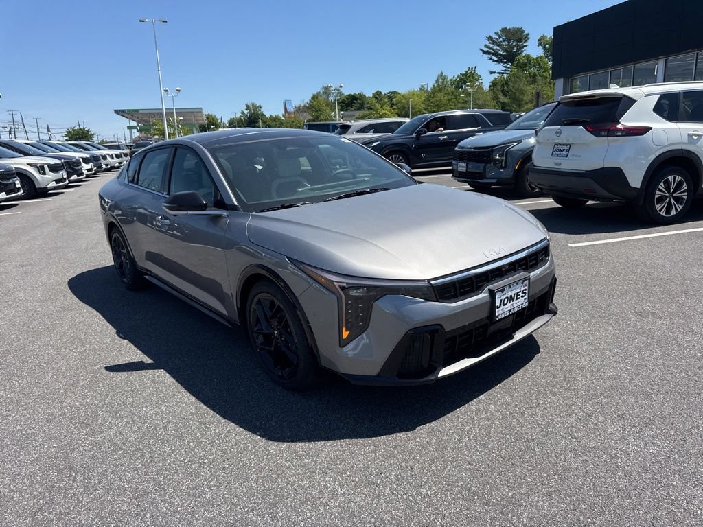 New 2026 Kia K4 GT-Line Turbo FWD image 2