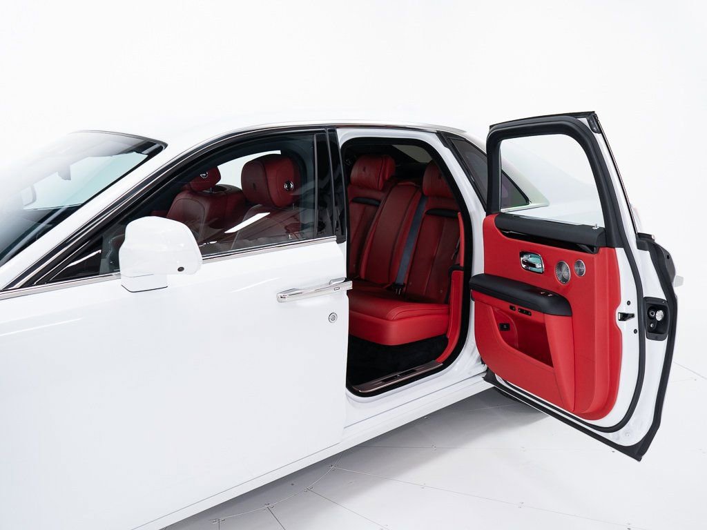 Certified 2022 Rolls-Royce Ghost w/ Ghost Package AWD/4WD image 20