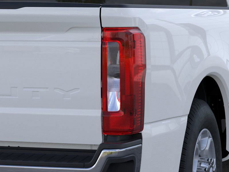 New 2026 Ford F250 XLT w/ F-250 >10K GVWR Package image 23