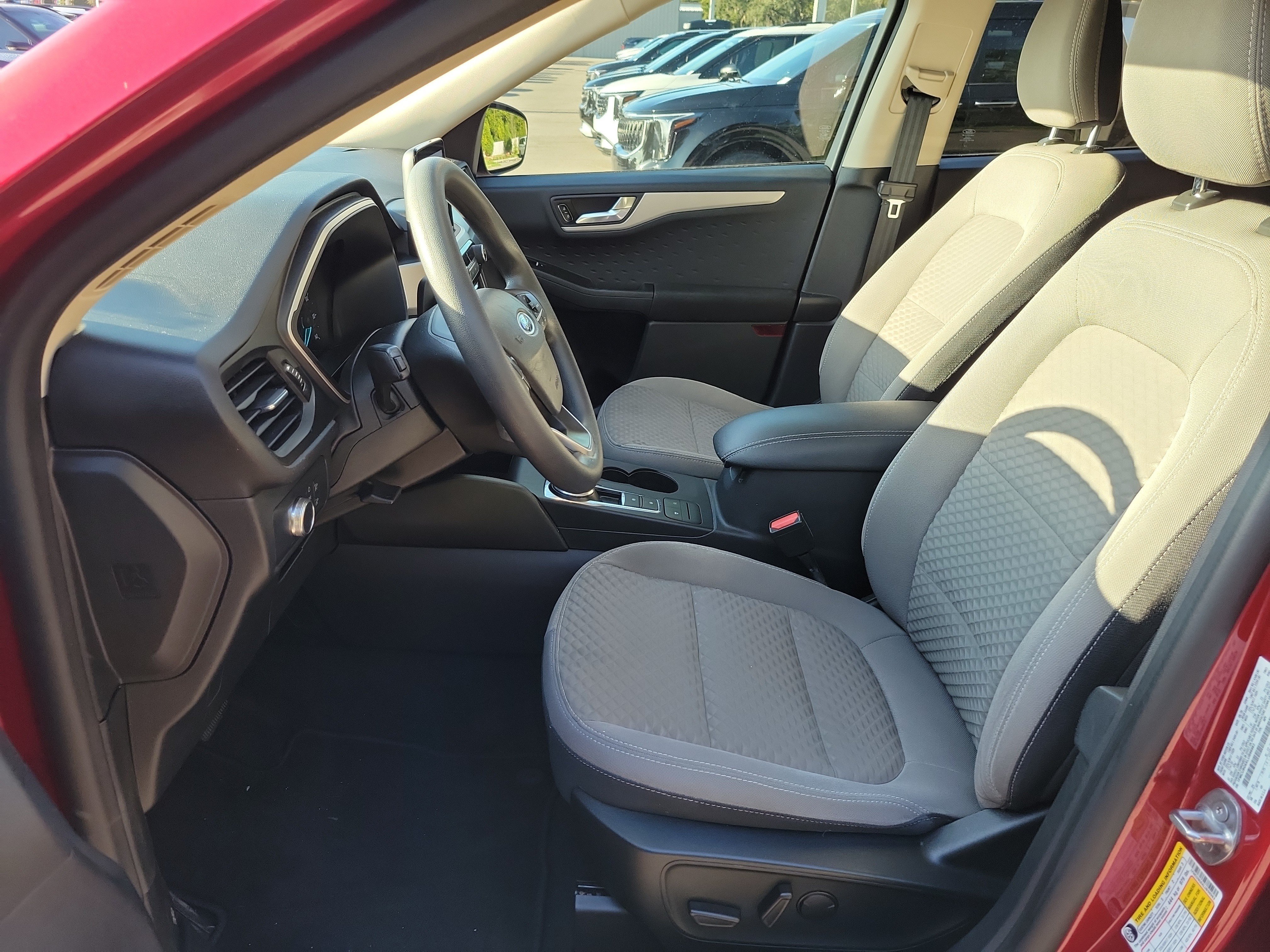 Used 2020 Ford Escape SE AWD/4WD image 21