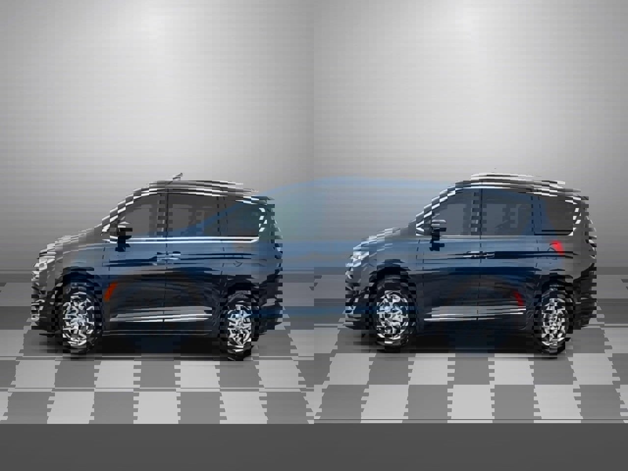 Used 2020 Chrysler Pacifica Touring-L image 4