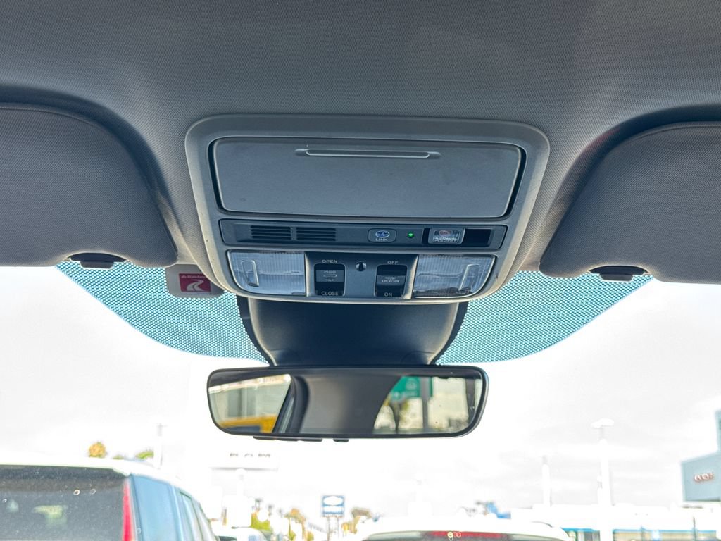 Used 2023 Honda Odyssey Touring image 25
