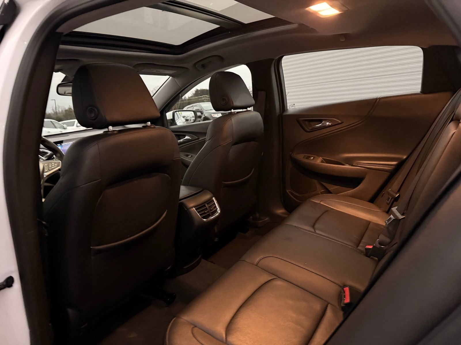 Used 2021 Chevrolet Malibu LT w/ Leather Package image 24