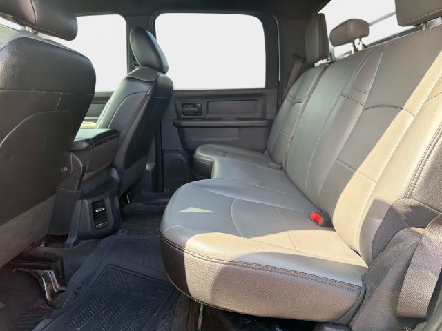 Used 2022 RAM 3500 Tradesman w/ Chrome Appearance Group AWD/4WD image 12