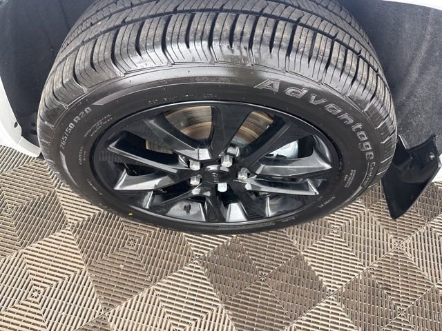 Used 2022 Jeep Grand Cherokee Laredo X AWD/4WD image 33