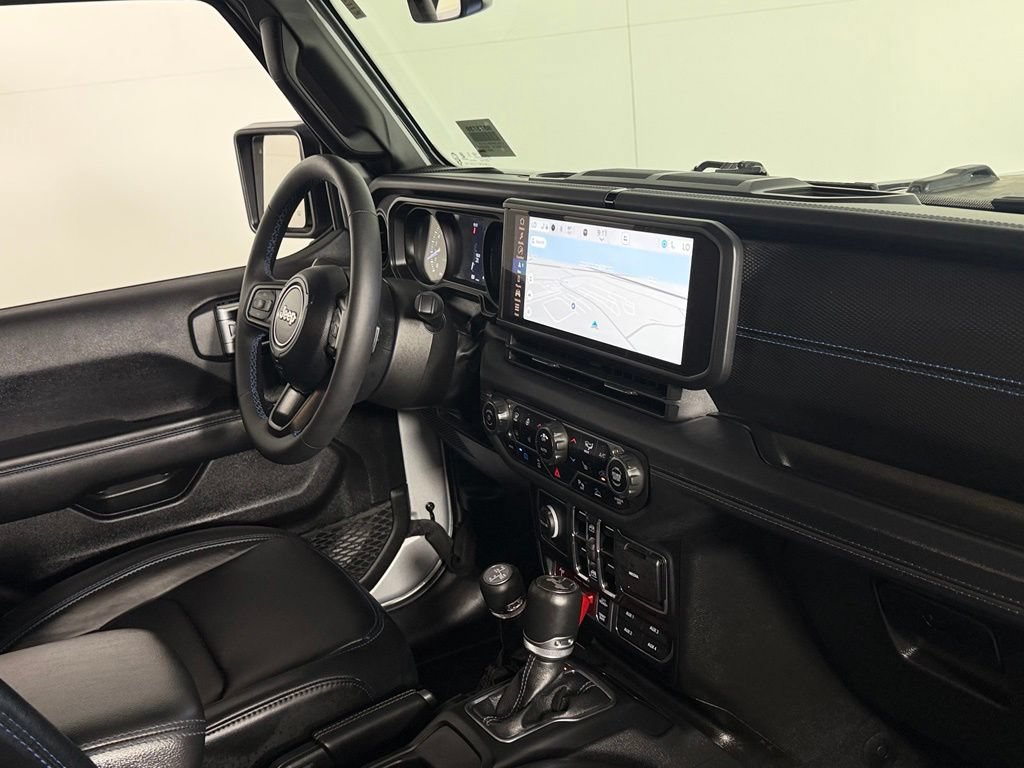Used 2024 Jeep Wrangler Unlimited Rubicon 4xe AWD/4WD image 35