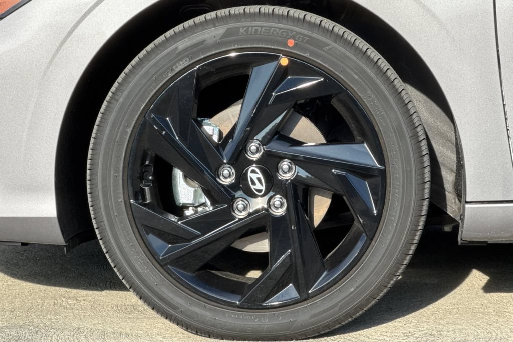 New 2026 Hyundai Elantra SEL Sport Premium FWD image 29