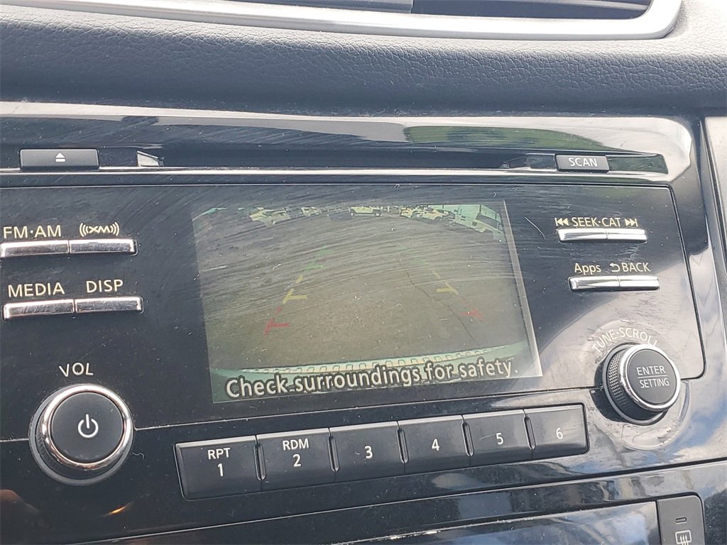 Used 2015 Nissan Rogue SV image 23