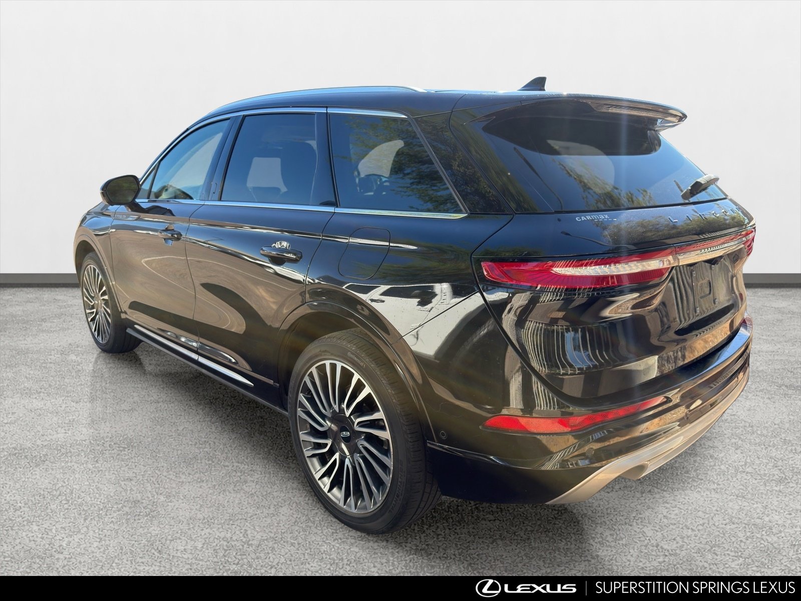 Used 2022 Lincoln Corsair Reserve w/ Equipment Group 201A AWD/4WD image 6