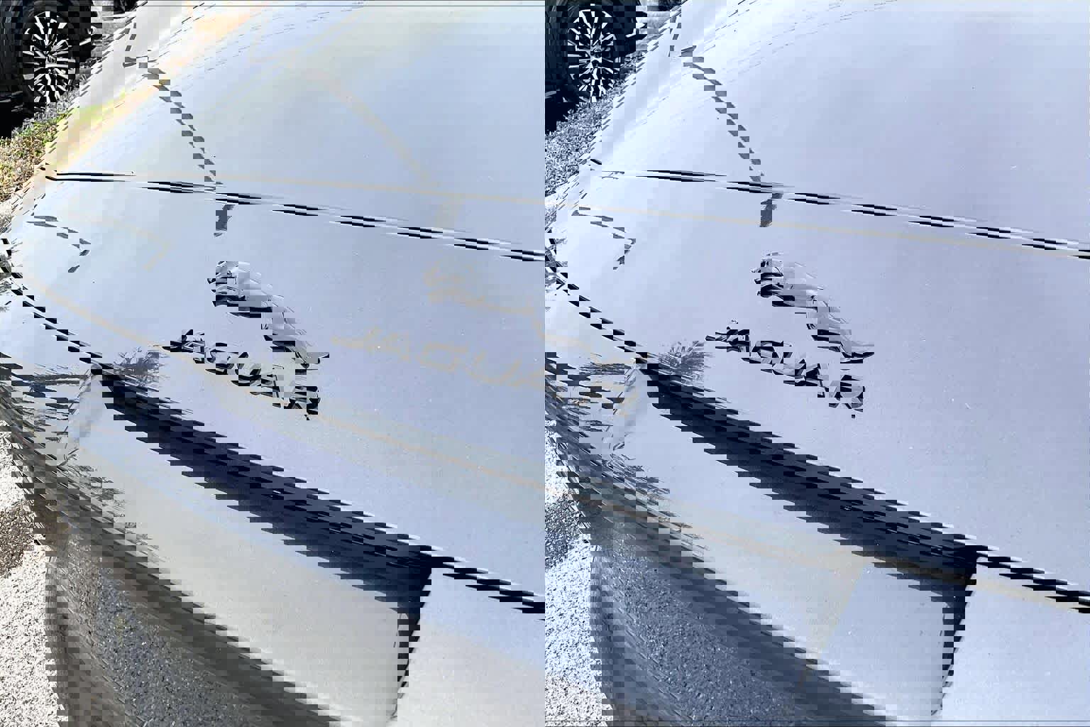 Used 2023 Jaguar F-TYPE R image 28