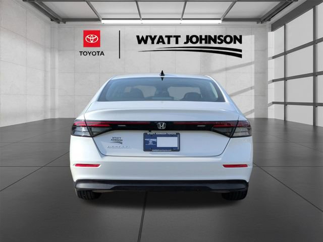 Used 2025 Honda Accord SE image 3
