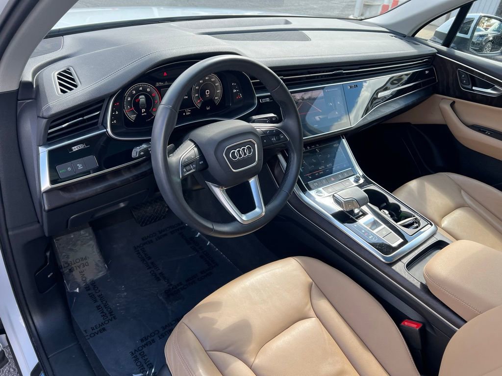 Used 2023 Audi Q7 3.0T Premium image 12