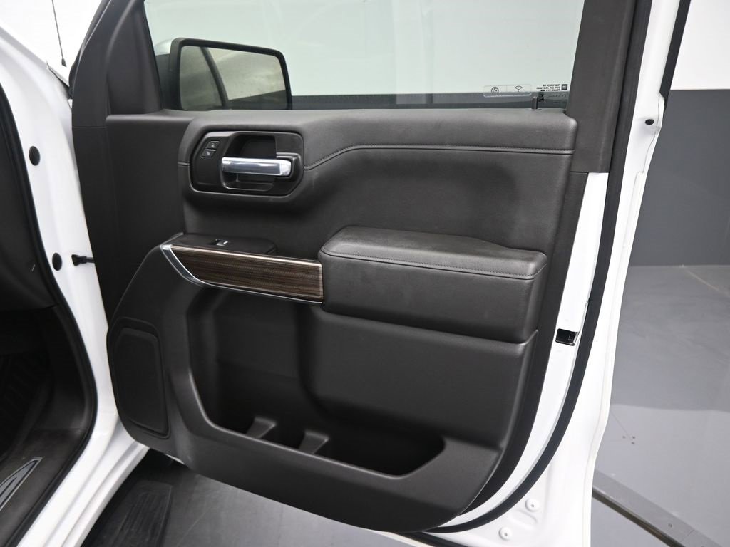 Used 2021 Chevrolet Silverado 1500 LT image 6