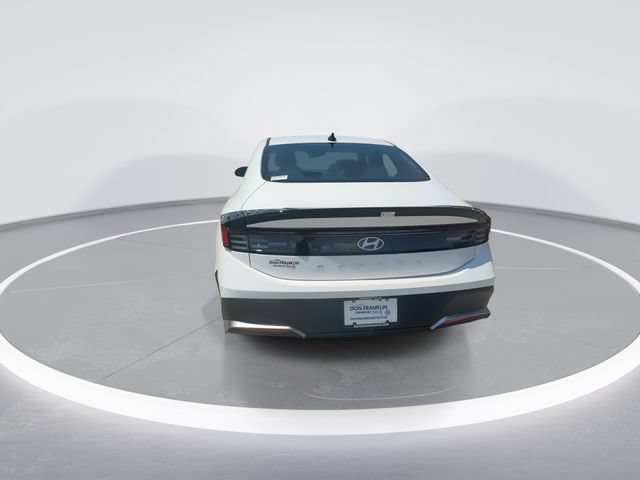 Used 2025 Hyundai Sonata SE FWD image 7