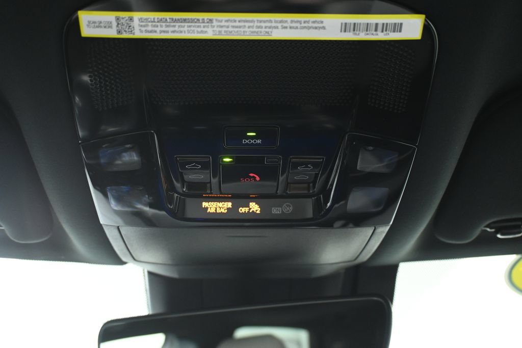 Used 2025 Lexus RX 350 Premium w/ Accessory Package AWD/4WD image 21