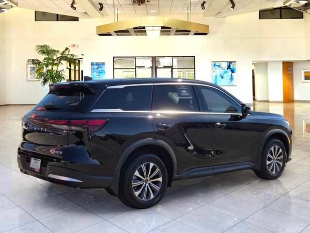 Certified 2026 INFINITI QX60 Pure w/ Cargo Package AWD/4WD image 5