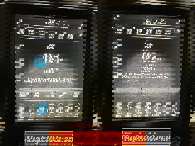 Used 2017 RAM 1500 Classic SLT w/ SLT Plus D￩cor Group image 24