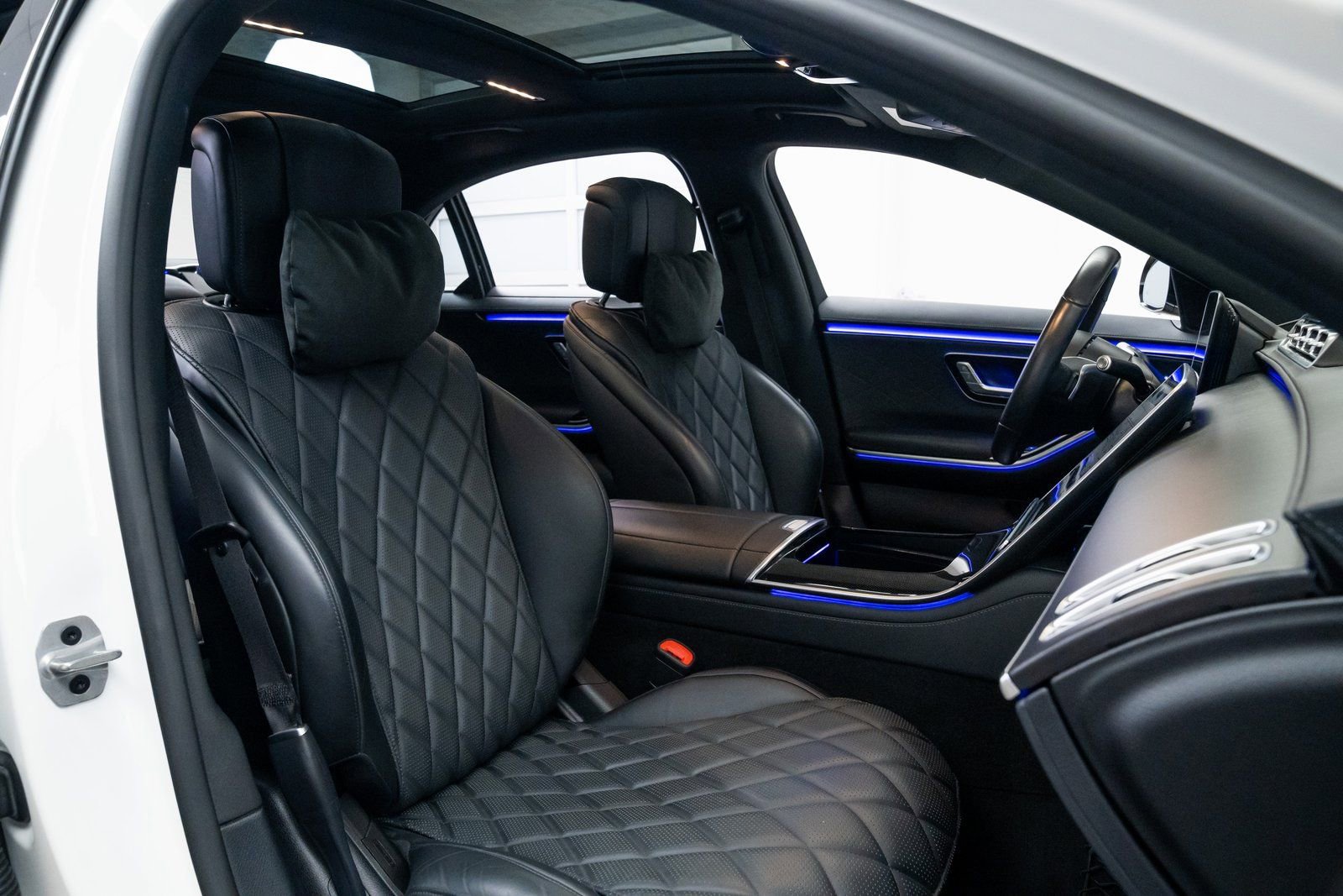 Used 2023 Mercedes-Benz S 580 4MATIC Sedan image 25