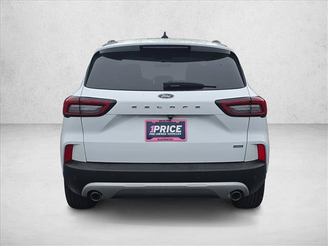 Used 2023 Ford Escape SE FWD image 6