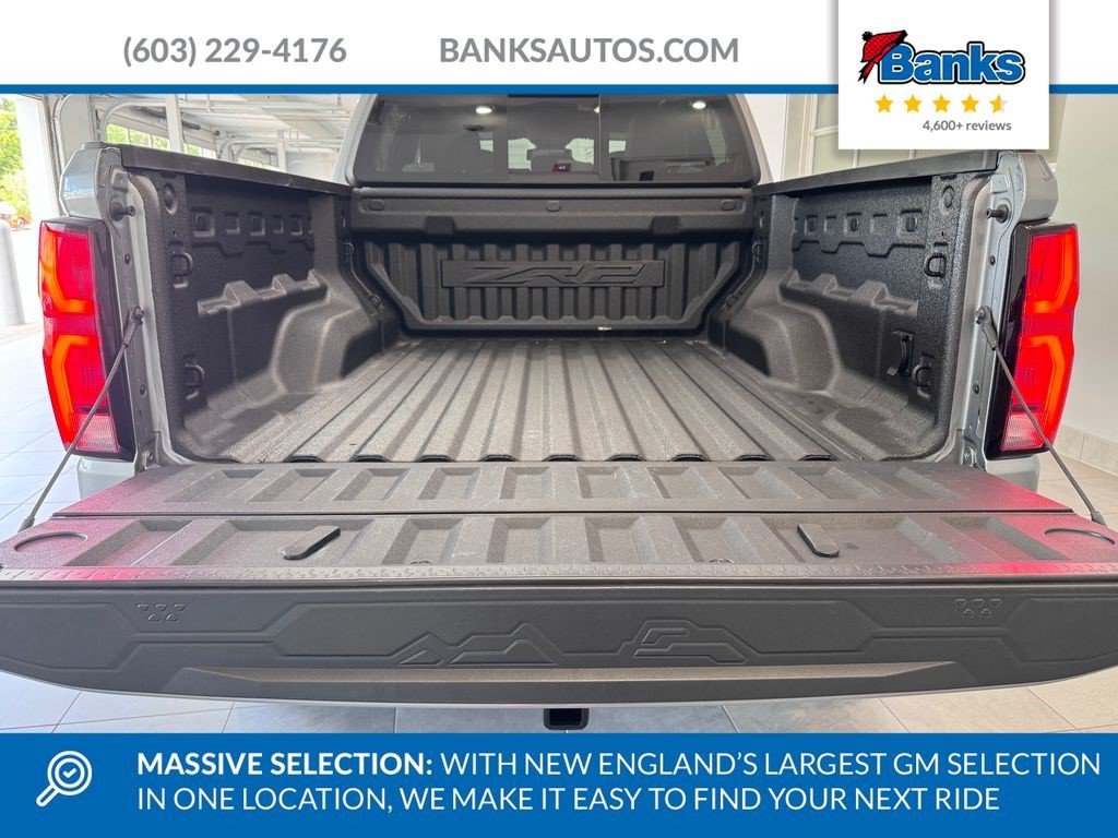 Certified 2024 Chevrolet Colorado ZR2 w/ Safety Package AWD/4WD image 7