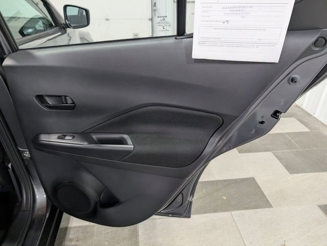 Used 2025 Nissan Kicks Play S image 24