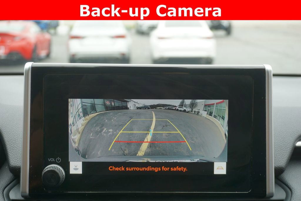 Certified 2023 Toyota RAV4 XLE AWD/4WD image 8