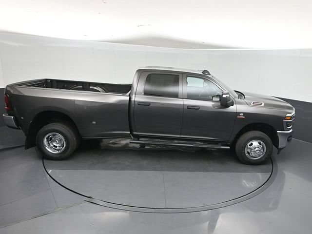 New 2026 RAM 3500 Tradesman AWD/4WD image 29