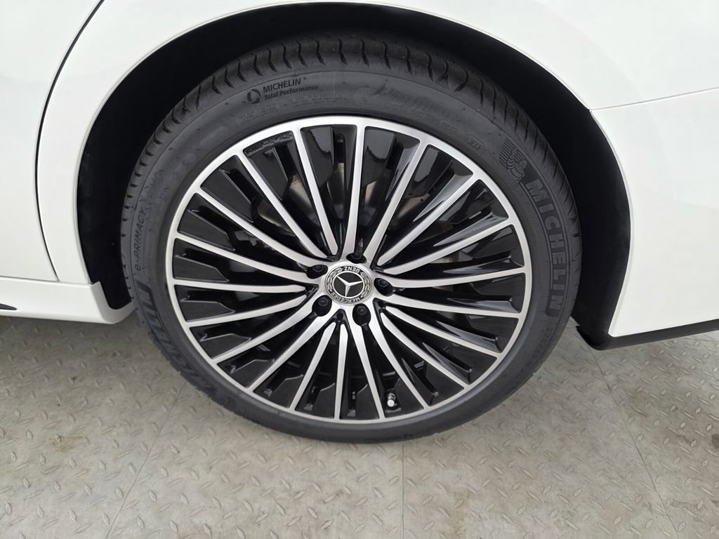New 2027 Mercedes-Benz E 450 4MATIC Sedan image 12
