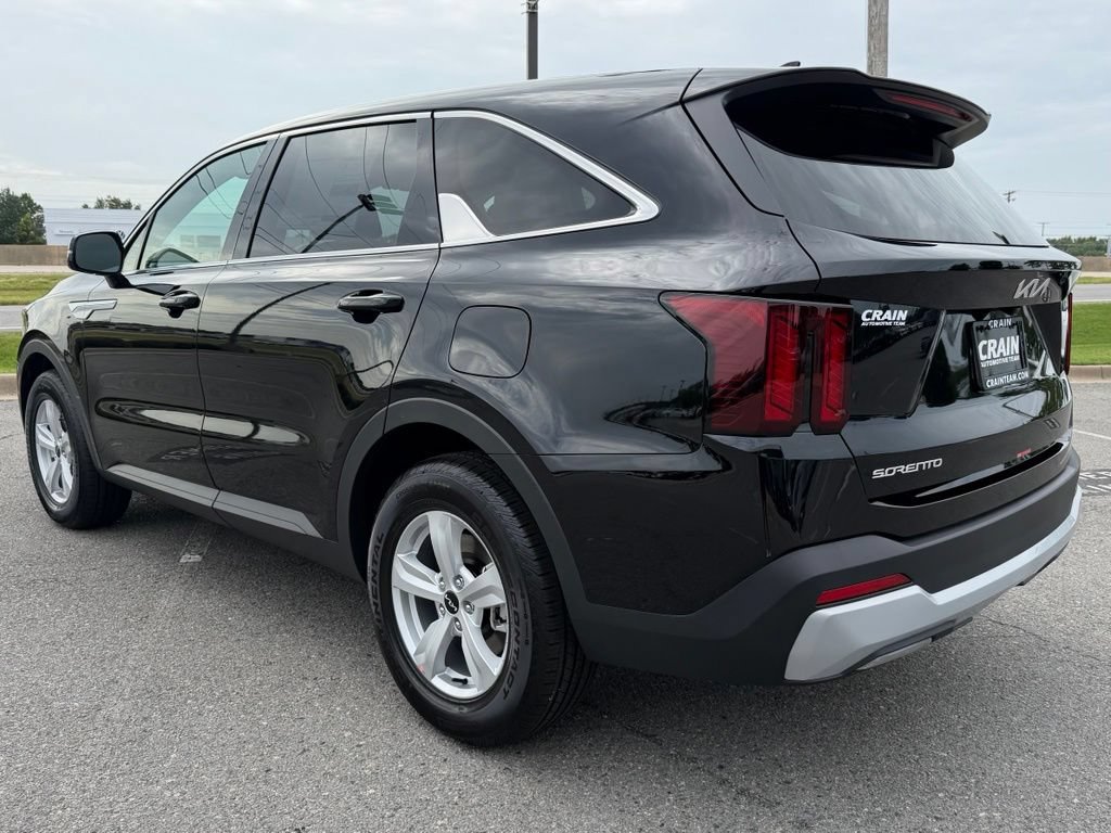 New 2026 Kia Sorento LX FWD image 5