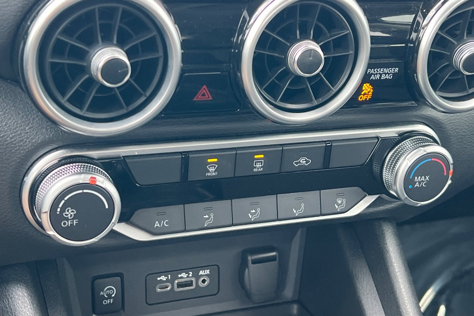 Used 2024 Nissan Sentra SV image 21