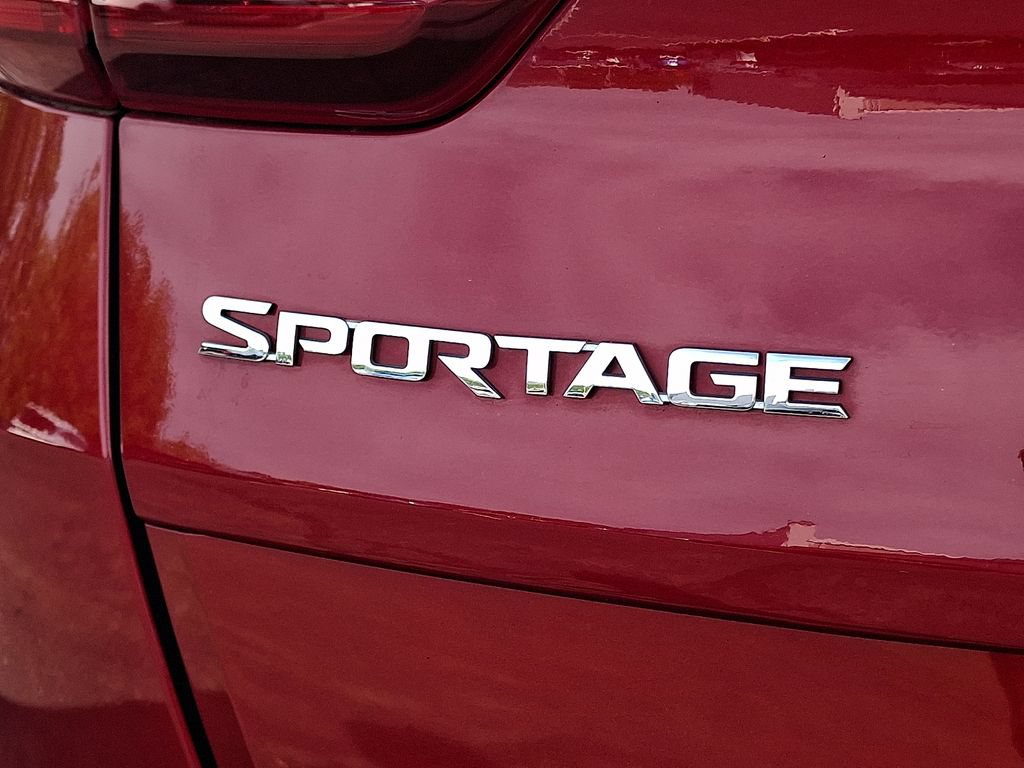 Certified 2022 Kia Sportage LX AWD/4WD image 30