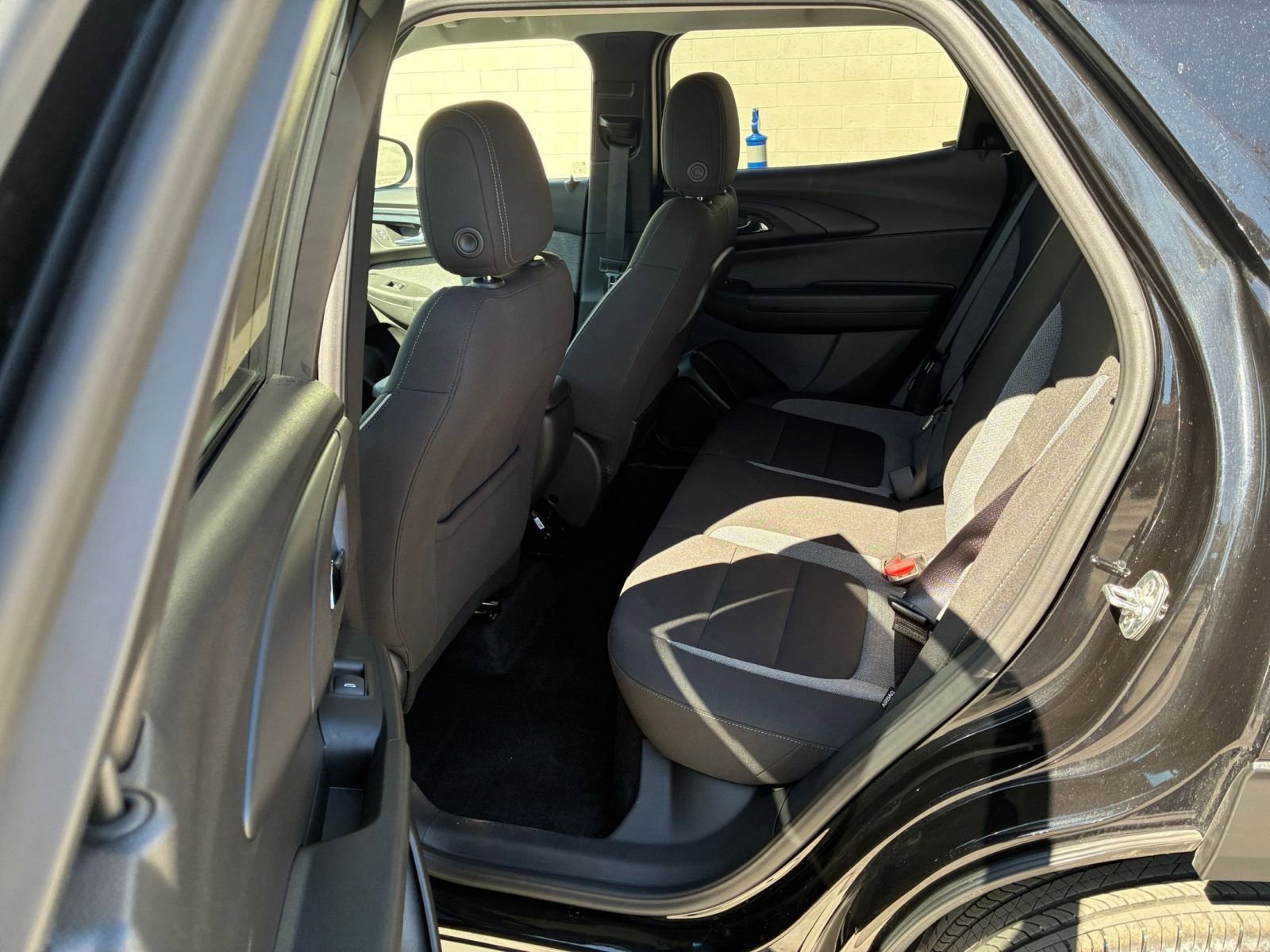 Used 2025 Chevrolet TrailBlazer LT image 24