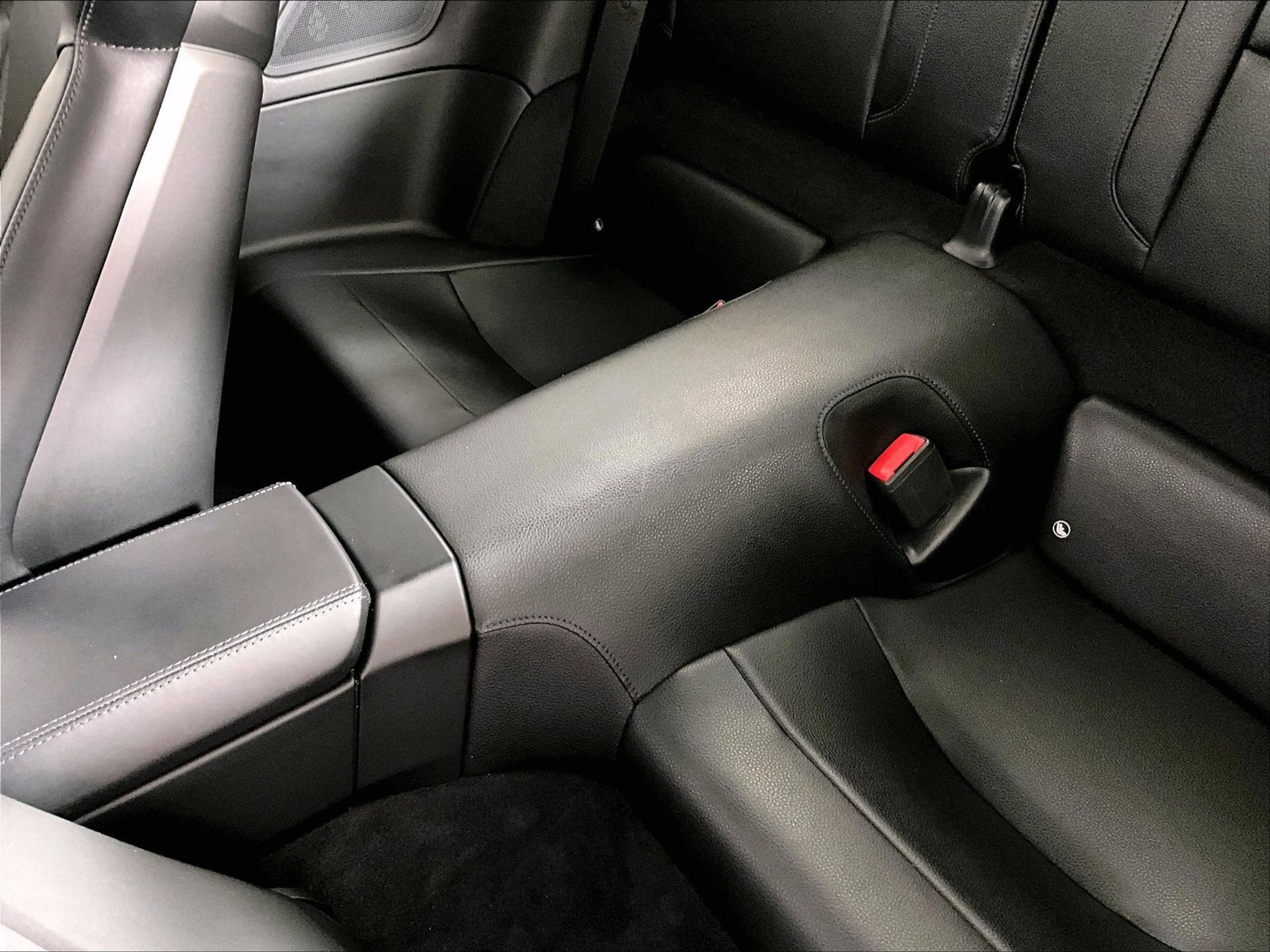 Certified 2020 Porsche 911 Carrera RWD image 21