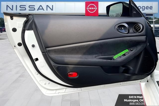 New 2026 Nissan Z NISMO w/ Floor Mat Package RWD image 8