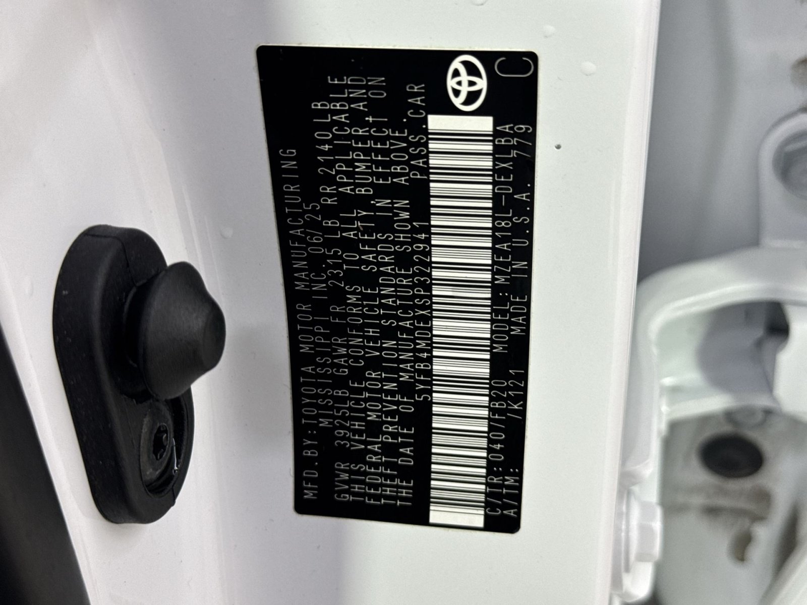 Used 2025 Toyota Corolla LE FWD image 41