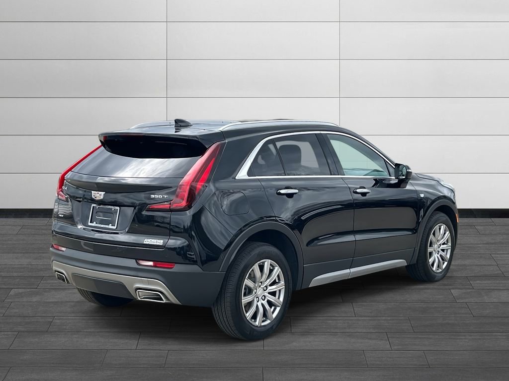 Certified 2023 Cadillac XT4 Premium Luxury image 5