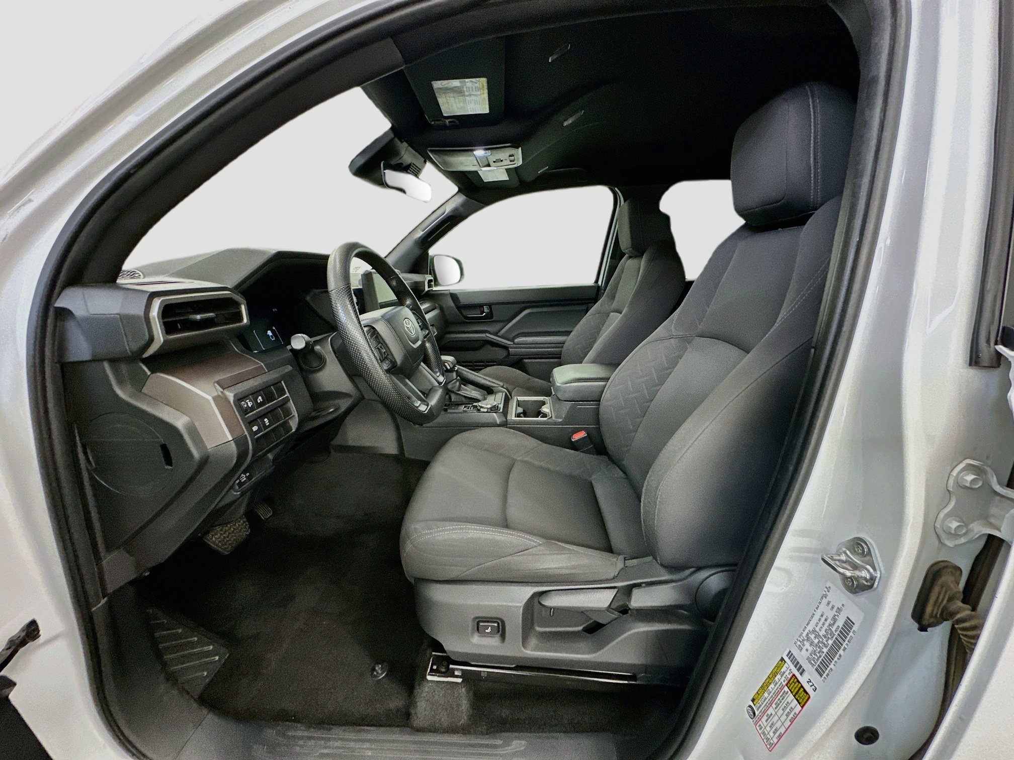 Used 2024 Toyota Tacoma SR5 AWD/4WD image 13