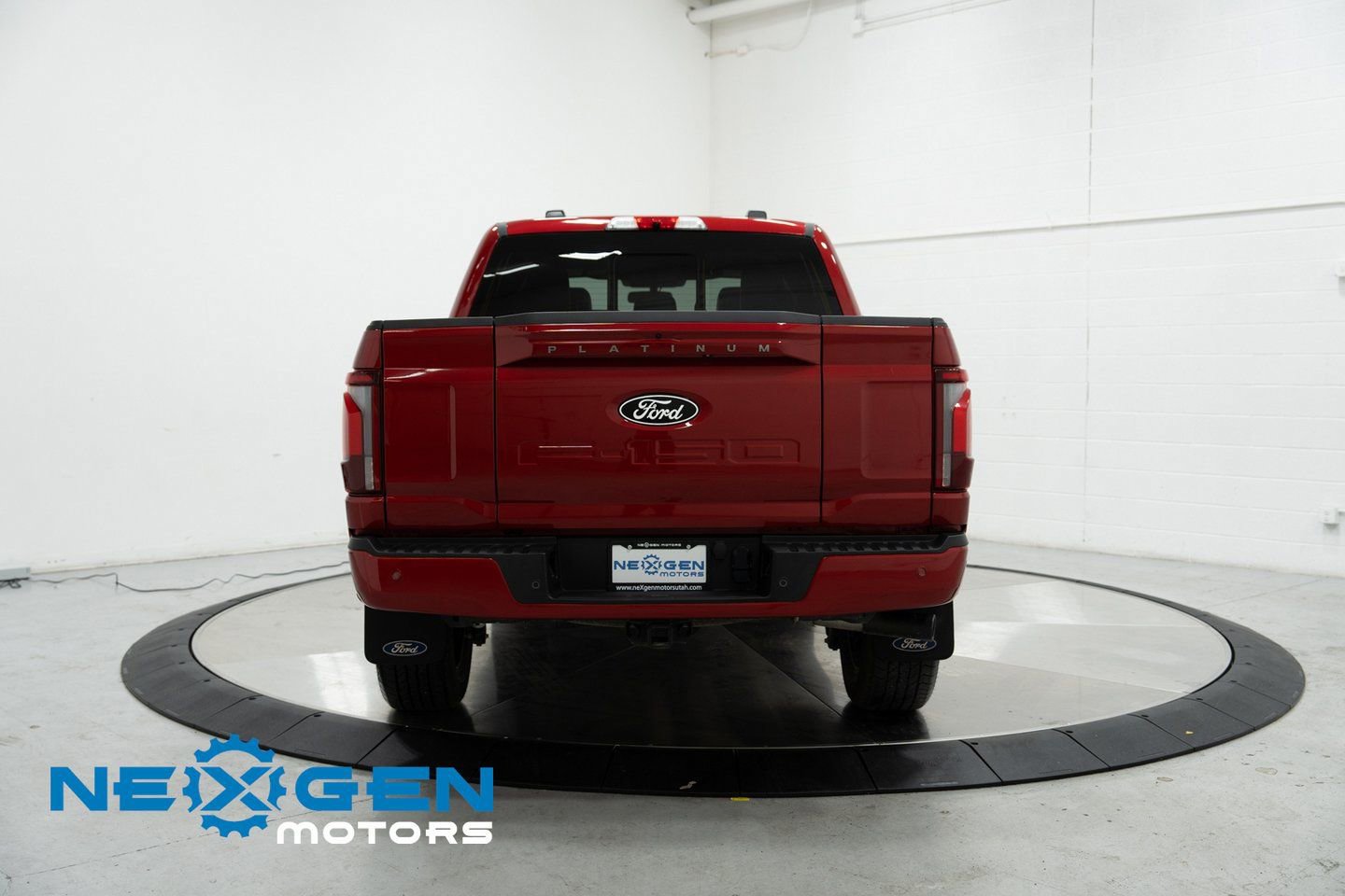 Used 2024 Ford F150 Platinum image 35
