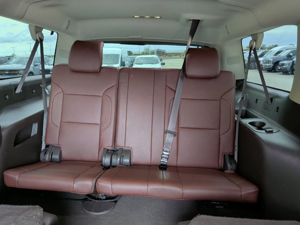 Used 2020 Chevrolet Suburban Premier w/ Max Trailering Package AWD/4WD image 40